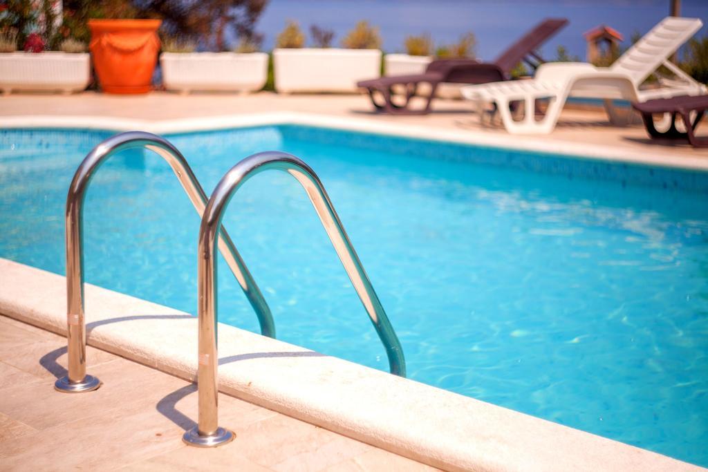 Apartments Villa Iva Ravni Εξωτερικό φωτογραφία